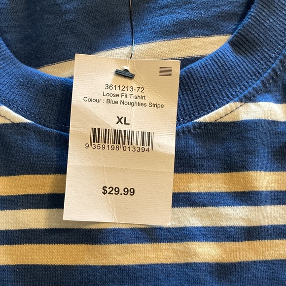 New with Tags Cotton On Tee - Picture 3 of 3